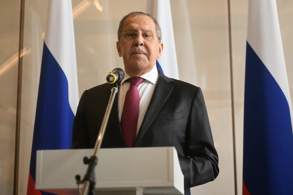 Лавров: Запад хочет скрыть свои неудачи мифом об угрозе РФ