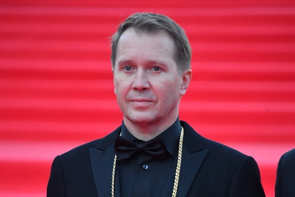 Народный артист России Евгений Миронов посетил парк «Салават Купере», где проходят события фестиваля искусств «Горький +».