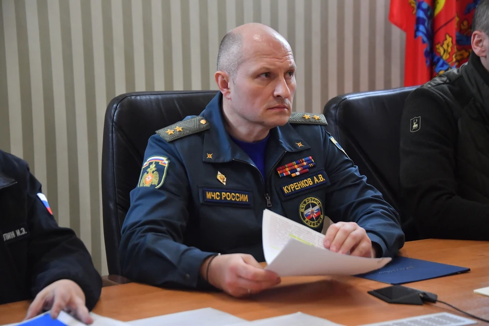 Глава МЧС Куренков поблагодарил Азербайджан за эвакуацию россиян из Ирана