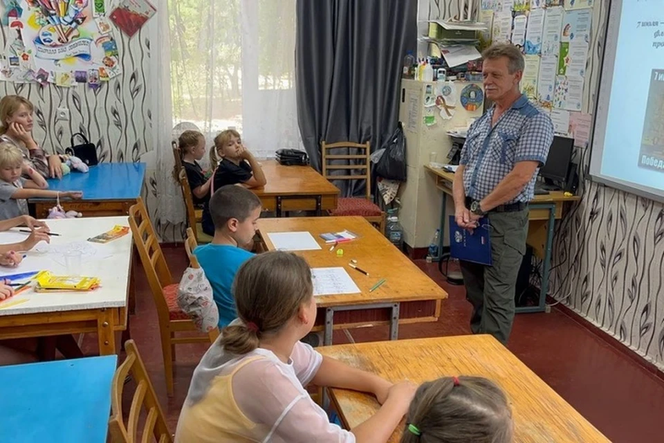 Детям в Водяном рассказали о Днях воинской славы России. Фото: партия «Единая Россия»