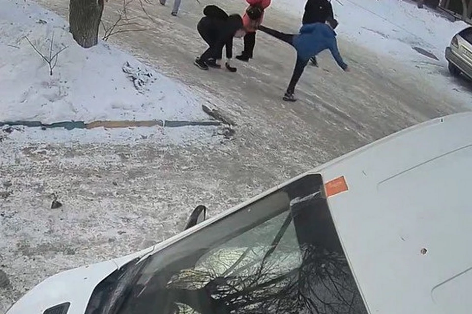 Двоих подростков отправили под суд за нападение на 13-летнего школьника в Новосибирске. Фото: СУ СК России по Новосибирской области