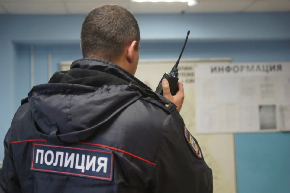 Передние колеса подозреваемый подменить не смог - его ключ не подошел к болтам