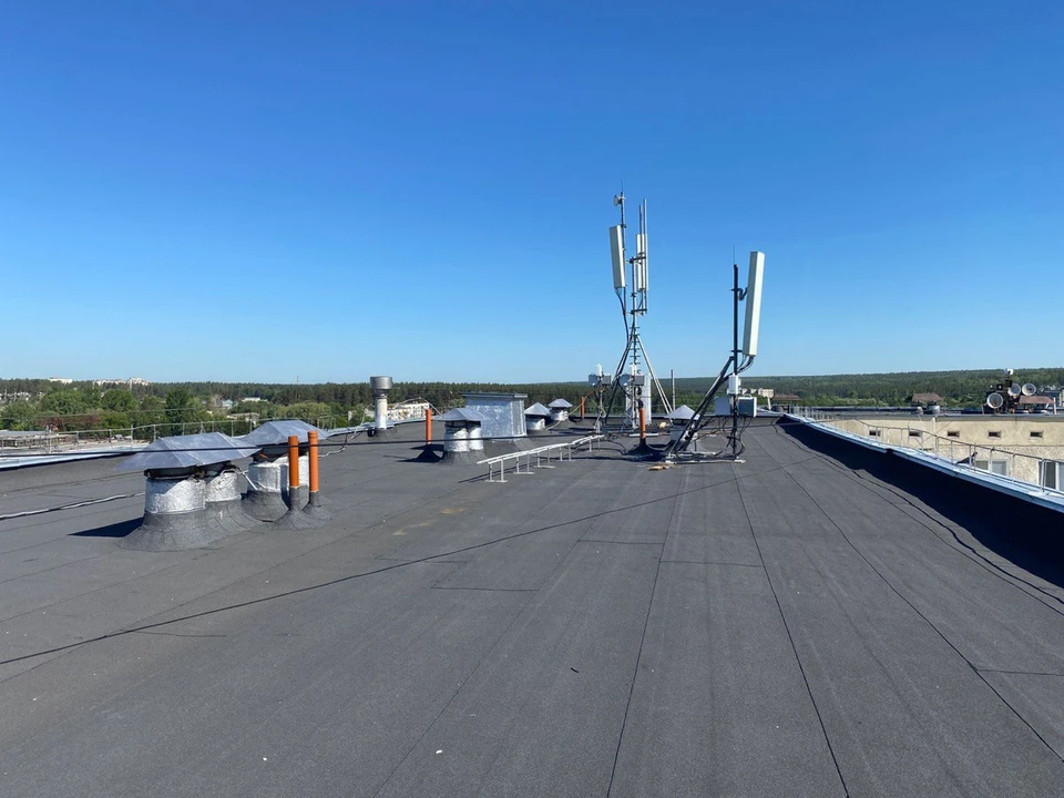 В 10 многоэтажках Ульяновской области подрядчик завершил ремонт крыш. ФОТО: Фонд модернизации ЖКК УО