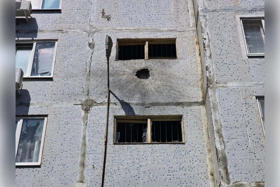 Дроны ВСУ периодически бьют по жилым домам Энергодара. Фото: тг-канал Максима Пухова
