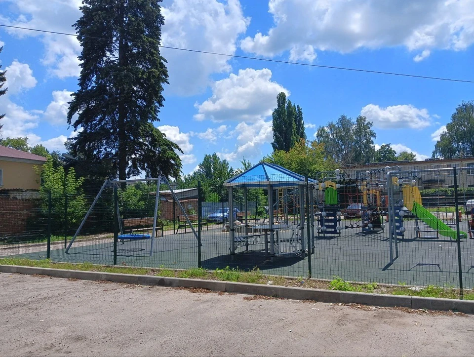 Содержание детских площадок и состояние спортивного оборудования прокуратура проверяет регулярно.