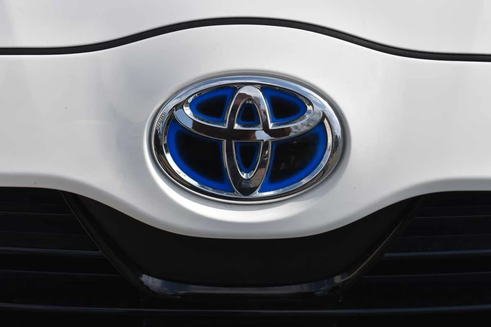 В РФ возобновили продажи кроссоверов Toyota Corolla Cross