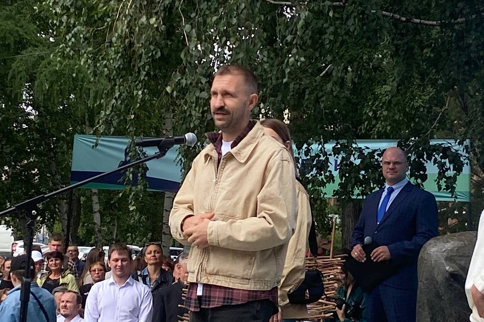 Иван Добронравов