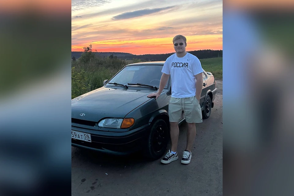 Имя 20-летнего хоккеиста вписано в Книгу знаменитых людей Кунгура. Фото: соцсети Матвея Мичкова.