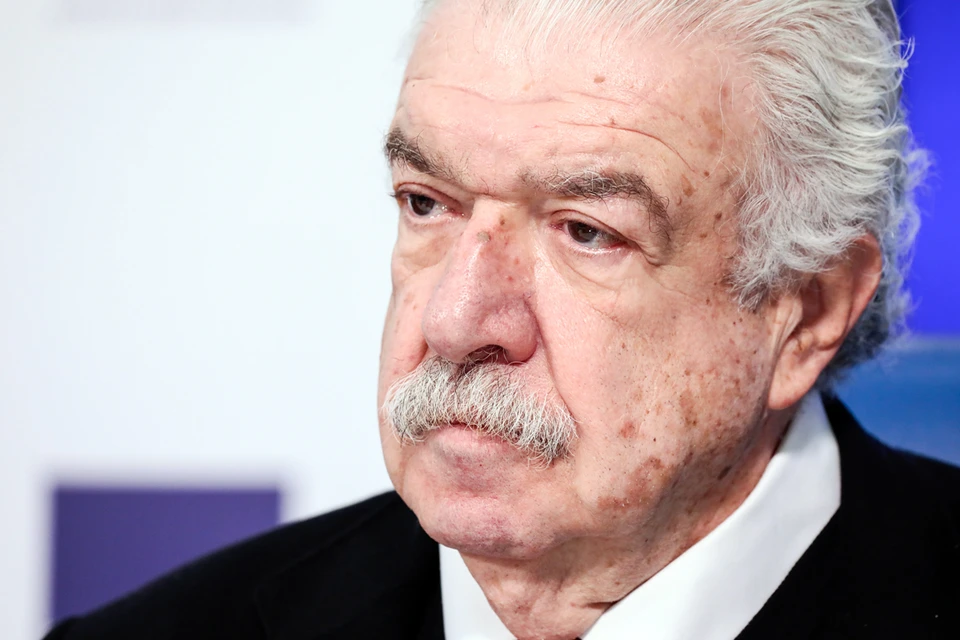 Михаил Гусман