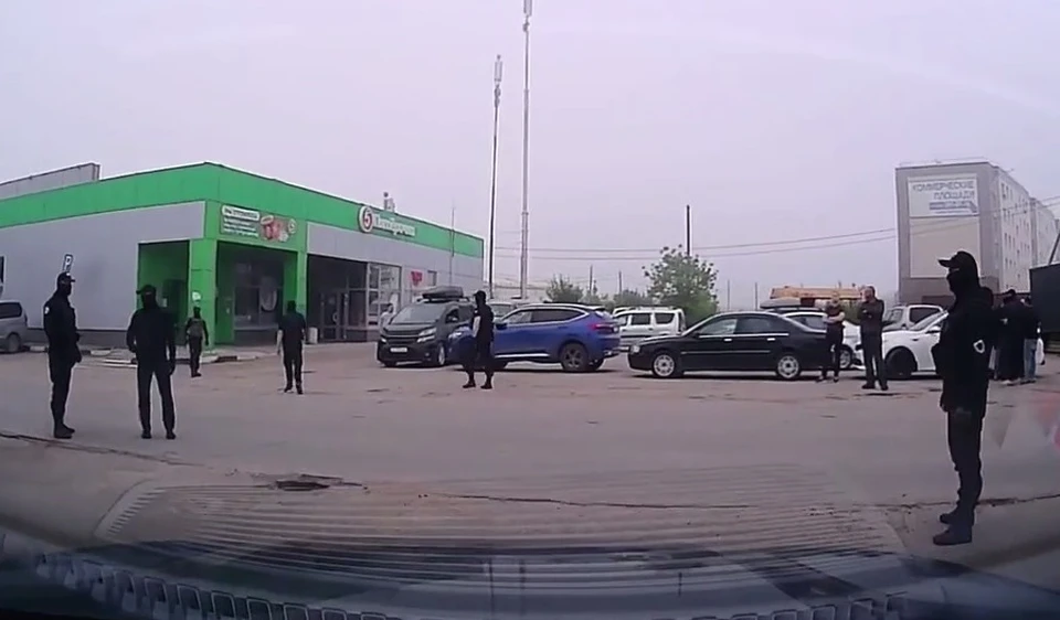 Полиция выявила нарушения у 64 мигрантов в Боровском районе.