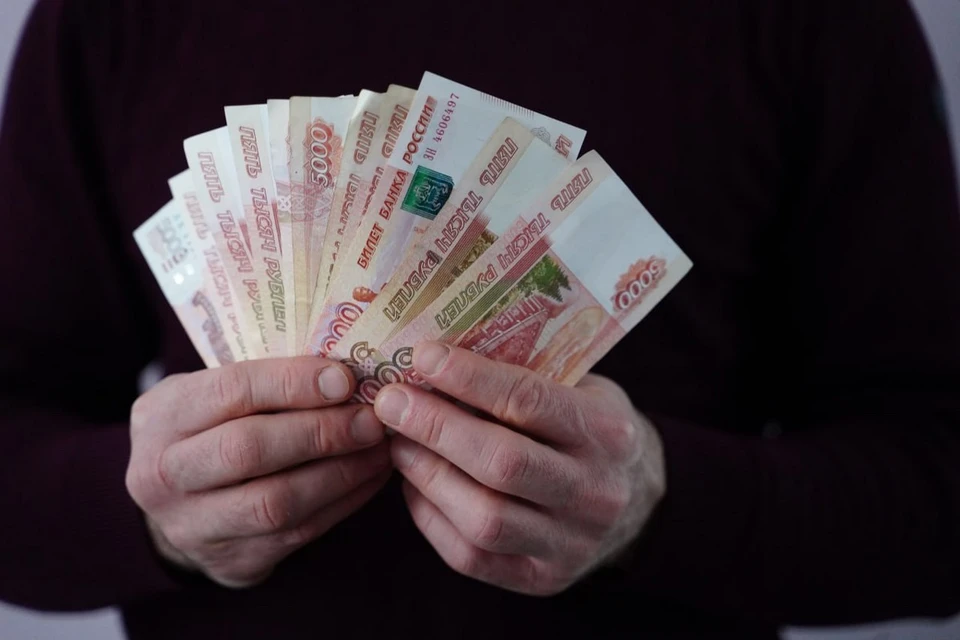 Аферисты привлекают к обманным схемам в качестве курьеров пожилых ульяновцев