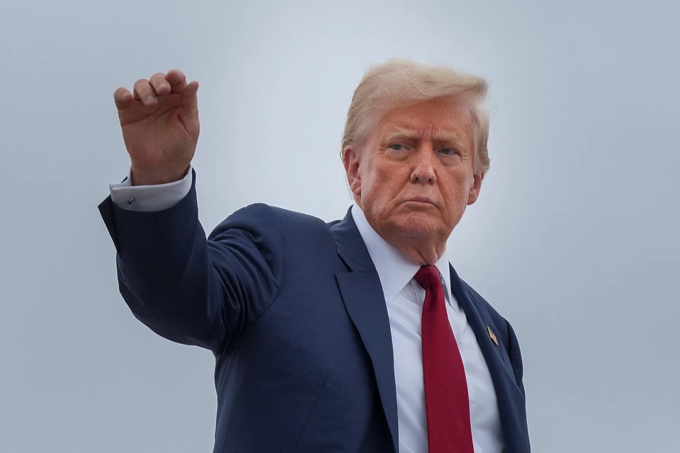 Трамп хочет, чтобы Обама и Клинтон заплатили за скандал о русском следе