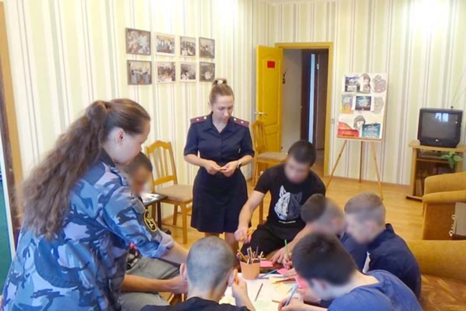 Воровская "романтика" часто ломает судьбы подростков. Фото: УФСИН Тверской области.