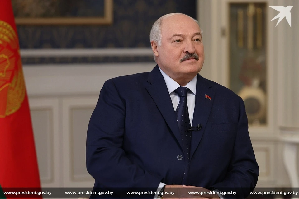 Лукашенко поздравил военнослужащих транспортных войск с профессиональным праздником. Фото: president.gov.by.