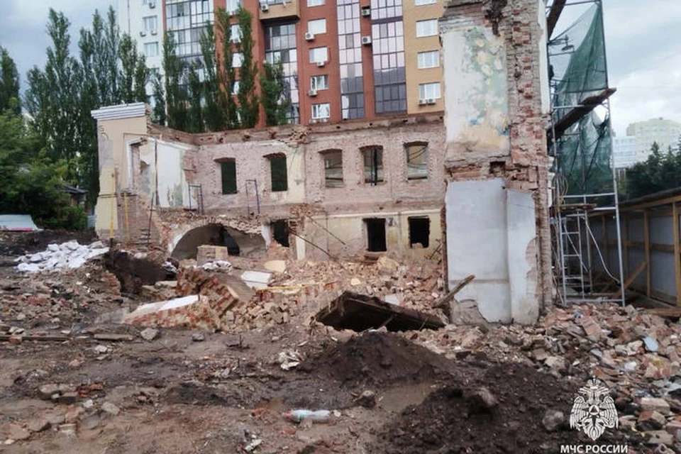 Здание на улице Коммунистической, 63, обрушилось под утро 6 августа 2025 года. Фото: МЧС по РБ
