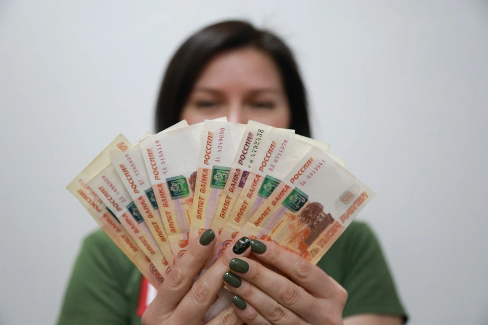Средняя зарплата в Новосибирской области превысила 81,8 тысячи рублей.