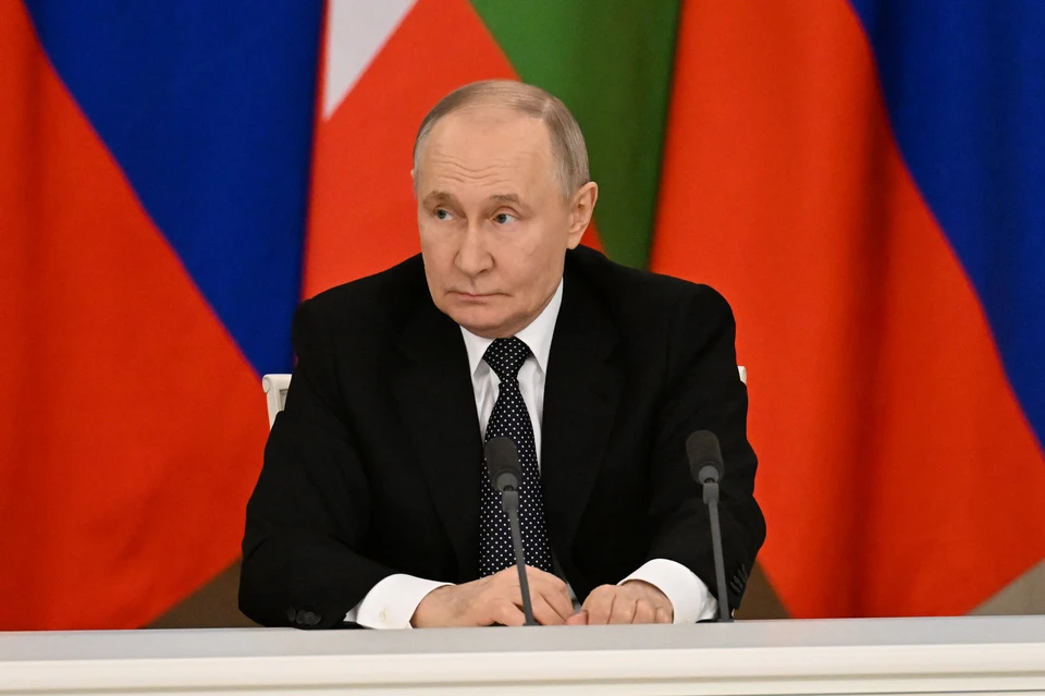 CNN: чиновники США обрадовались согласию Путина приехать на Аляску