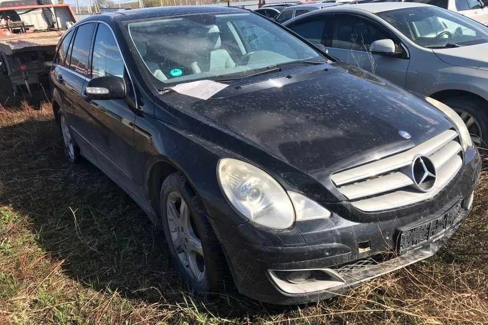 Автомобиль 2006 года выпуска оказался в федеральной собственности. Фото: «ГИС Торги».