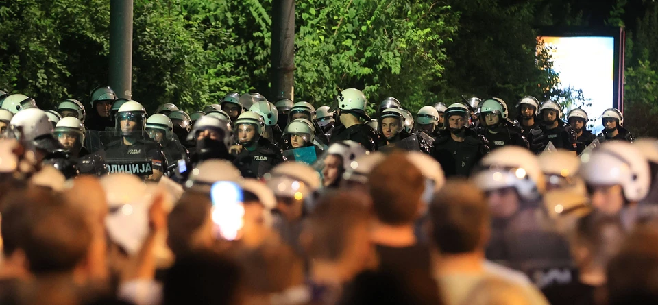 Глава МИД Сербии Дачич: из-за протестов в Сербии пострадали 15 полицейских
