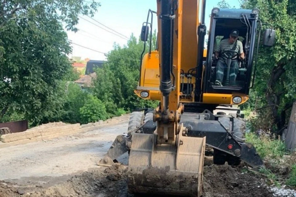 В Мариуполе устранили порывы по улицам Панфилова, Резервуарная и Левитана. Фото: Минстрой ДНР