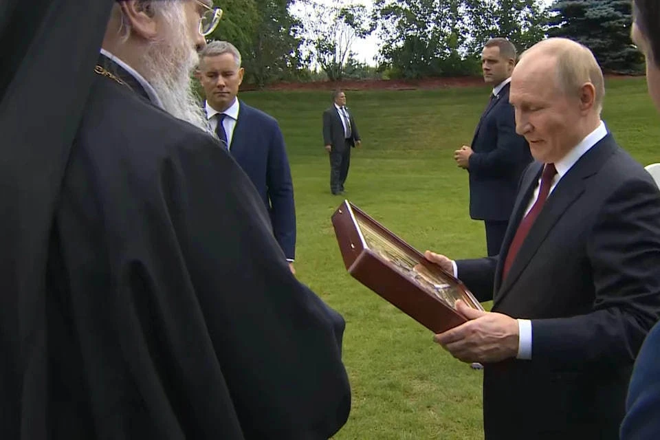 Путин подарил архиепископу Алексию две значимые для США иконы