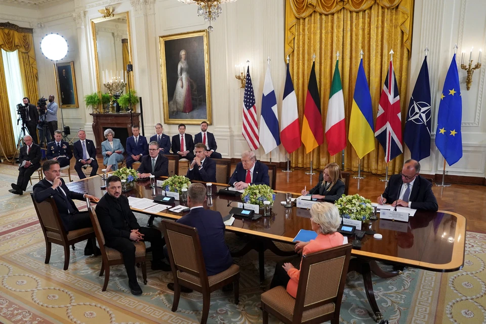 В Белом доме прошла встреча Трампа, Зеленского и лидеров стран ЕС