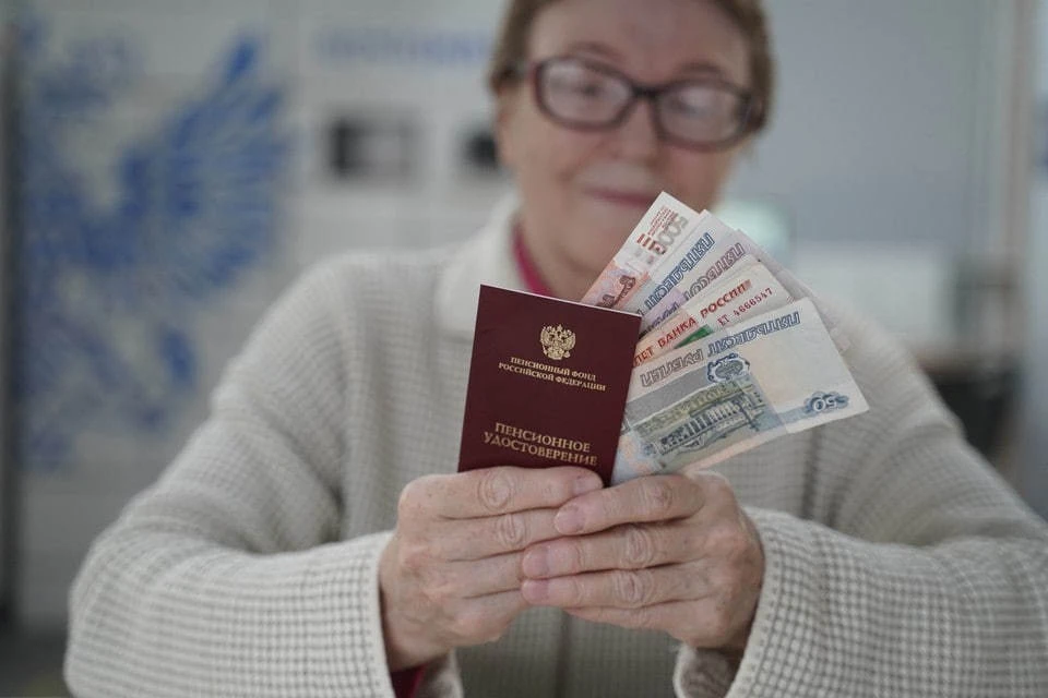 РИА Новости: Средняя пенсия по старости в РФ превысила 25 тысяч рублей