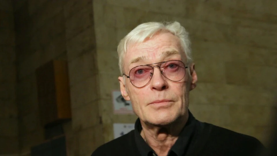 Актер Борис Щербаков покинул больницу из-за опасений, что его могут вышвырнуть
