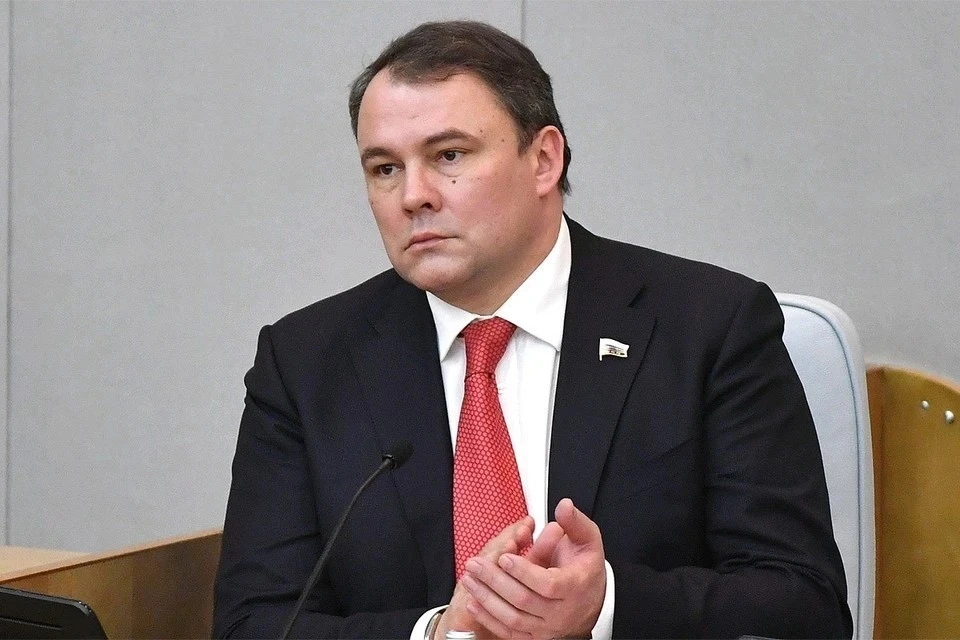«Впереди выбор между плохим и очень плохим»: Толстой указал на крах западной политики в отношении России