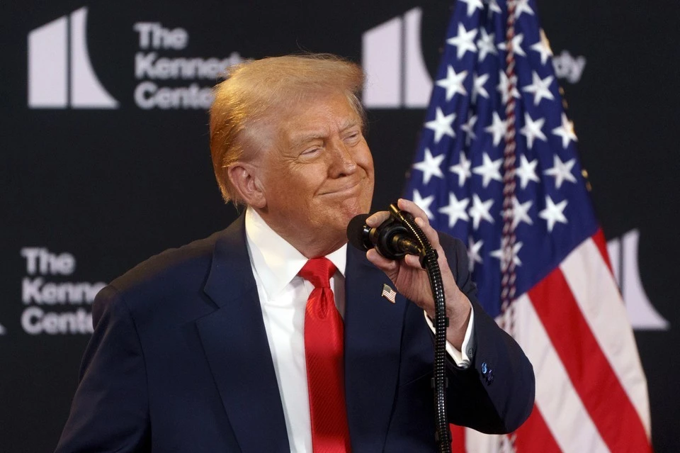 Трамп не будет уходить в отпуск из-за переговоров по Украине