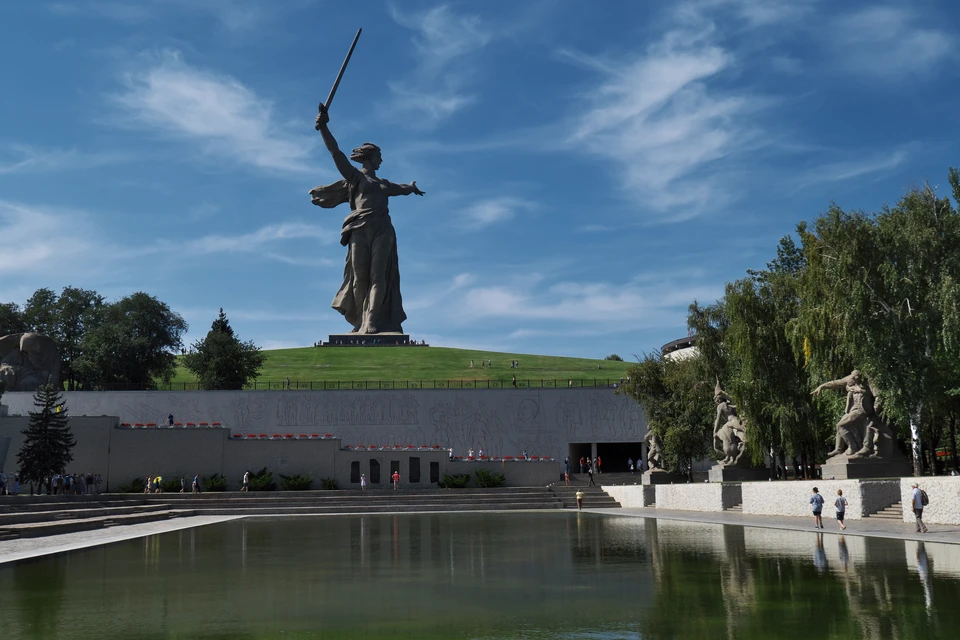 Волгоград вновь станет Сталинградом в день памяти жертв бомбардировки 1942 года