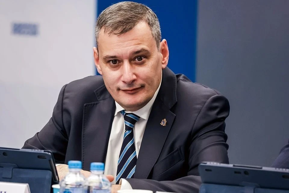 Хинштейн: в Курске обломки дронов ВСУ упали на улицы, загорелась машина