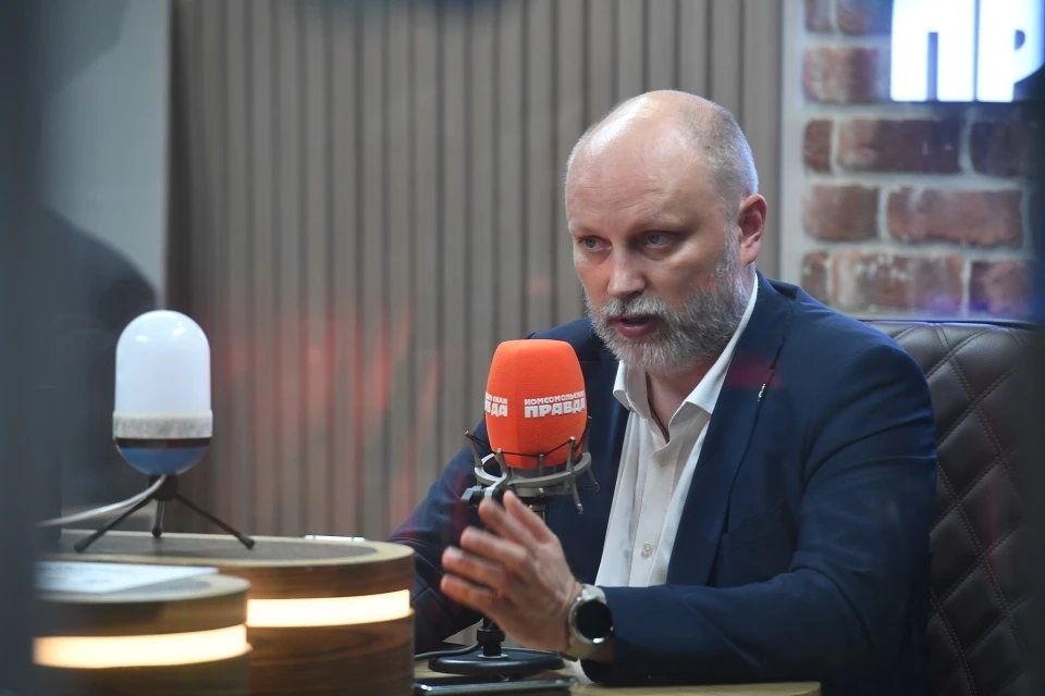 «Продолжают творить беспредел»: Рогов осудил выходку украинских нацистов в Запорожье