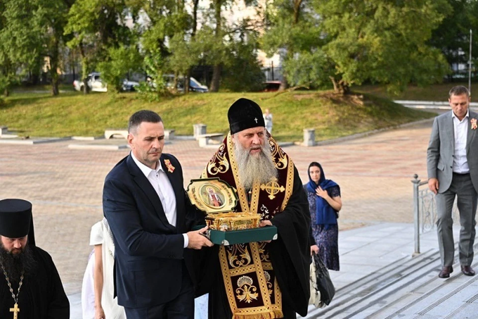 Ковчег с мощами святителя Тихона доставили в Хабаровск Фото: Антон Шевченко