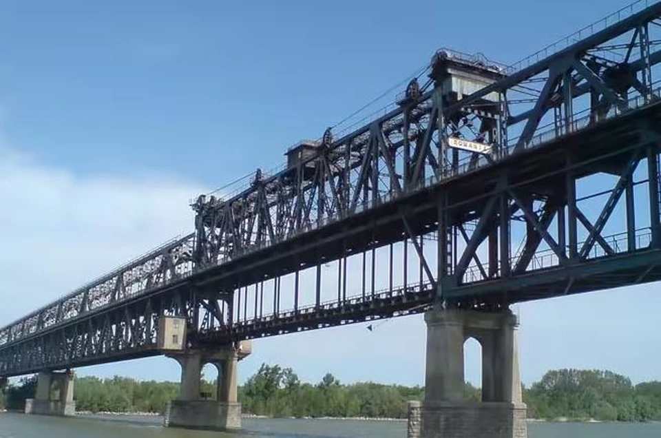 Сборы за проезд по мостам тоже выросли. Фото: соцсети