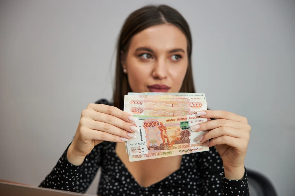 Ждать ли миллионов от начальника: россиян расстроили прогнозом по выплатам за рождение детей