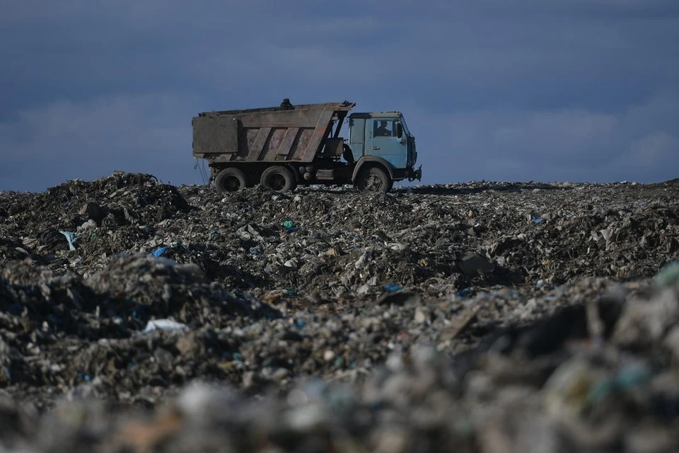 Левобережный полигон в Новосибирске прекратил прием всего мусора, кроме ТКО.
