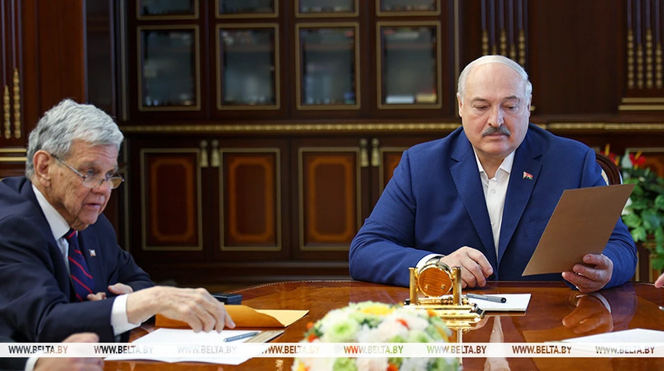 Трамп написал письмо Лукашенко, упомянув там его день рождения и Арину Соболенко. Фото: БелТА.