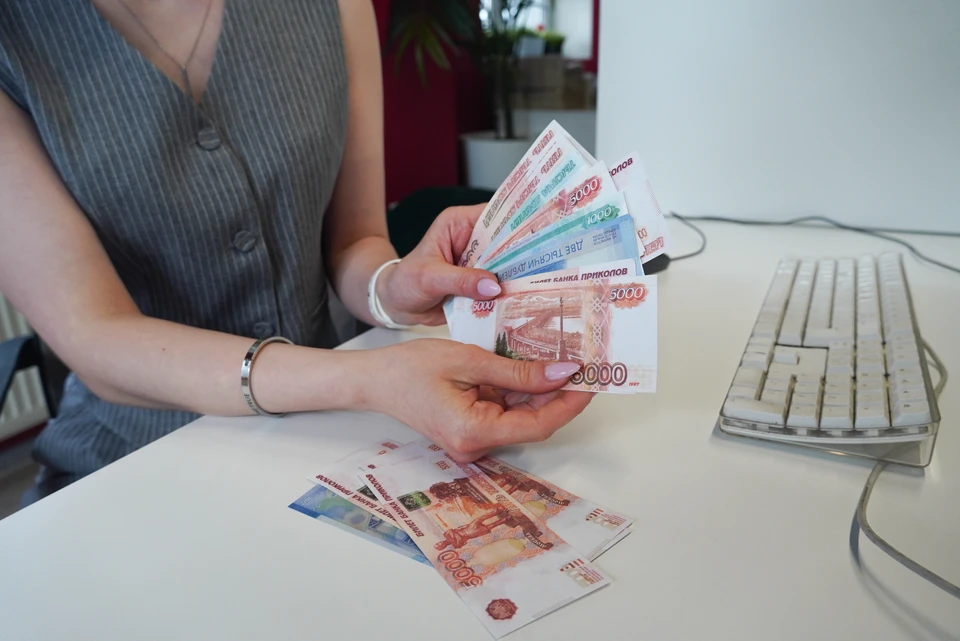 Ульяновцам готовы платить зарплаты больше 100 тысяч рублей