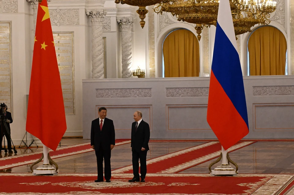 В МО назвали участие Путина и Си Цзиньпина в парадах стимулом для развития связи