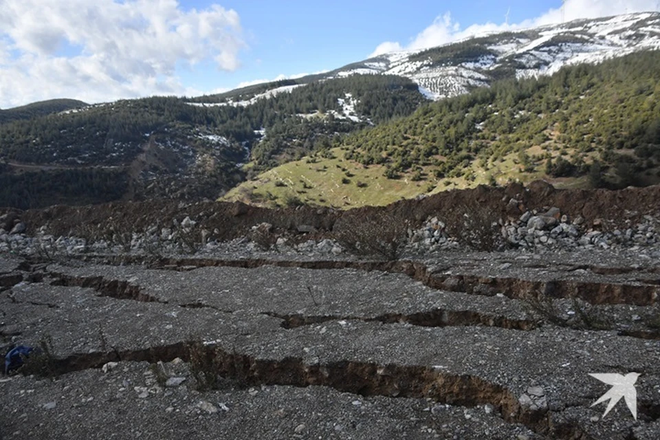 землетрясение магнитудой 3,8 балла. Это произошло 17 сентября 00:22 по местному времени.