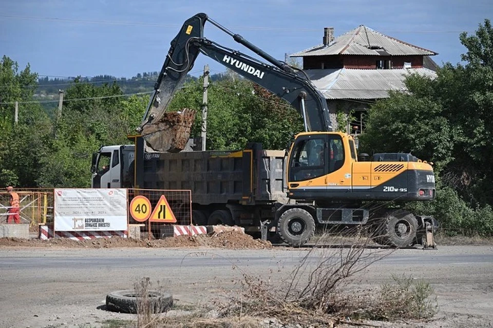 В ДНР восстанавливают водопроводную сеть от «Кипучей Криницы» до Кировского узлаФото: ТГ/Пушилин