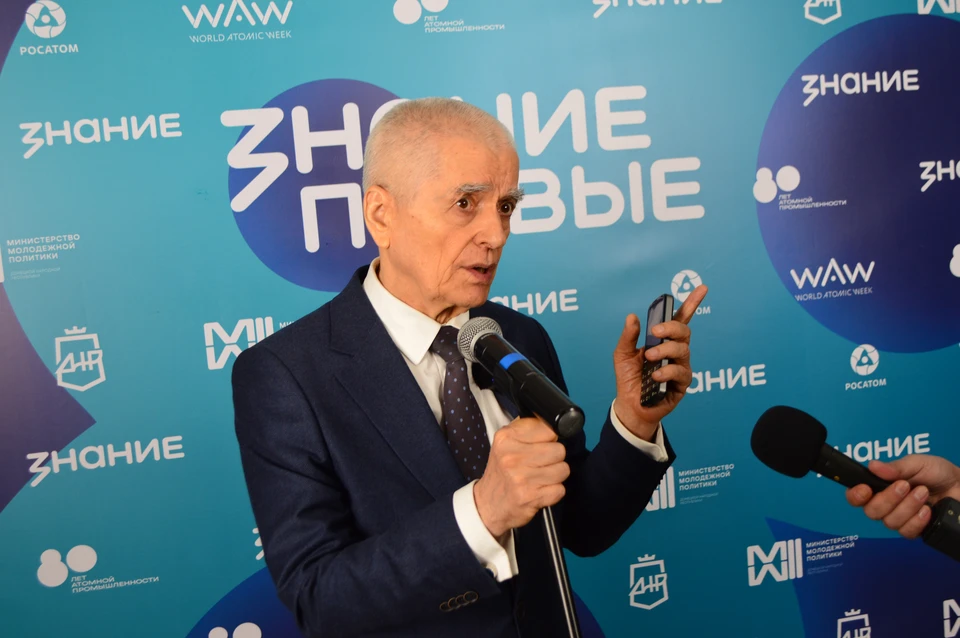 Геннадий Онищенко нередкий гость в ДНР