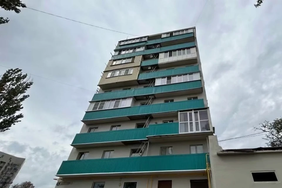 В Мариуполе восстановлен многоэтажный дом на проспекте Нахимова. Фото: «РКС-НР»
