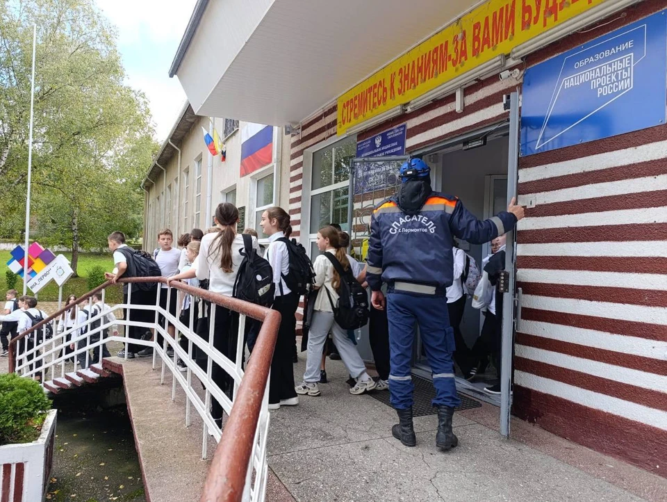 Взрывных устройств и других опасных предметов не обнаружено. Фото: глава города Елена Кобзева