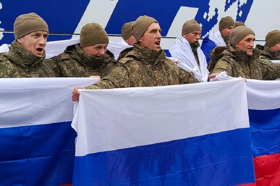 Россия вернула с Украины 185 военных и 20 гражданских в рамках обмена Фото: RUPTLY