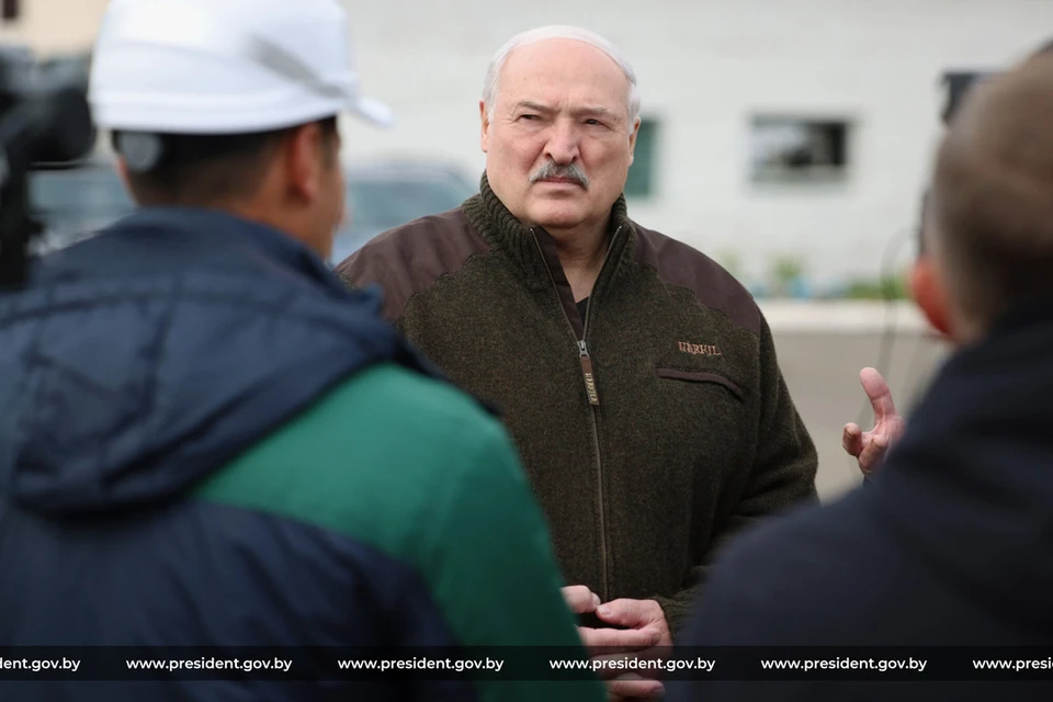 Лукашенко заявил, что белорусам надо выжить. Фото: president.gov.by