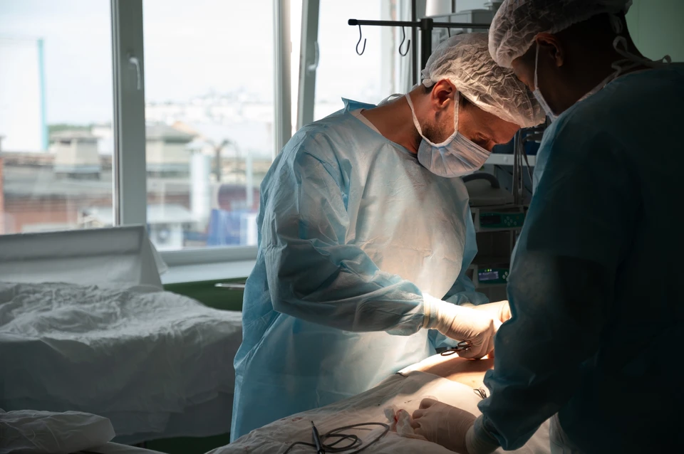 Операция длилась чуть более полутора часов.