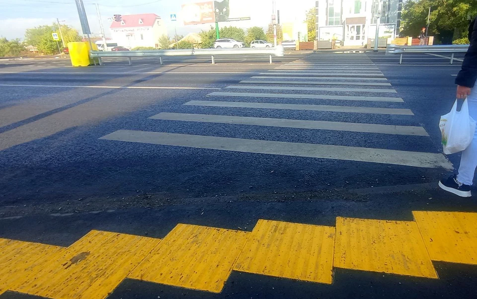 Новую плитку установят вдоль реконструированной ул. Ватутина. ФОТО: Администрация Луганска