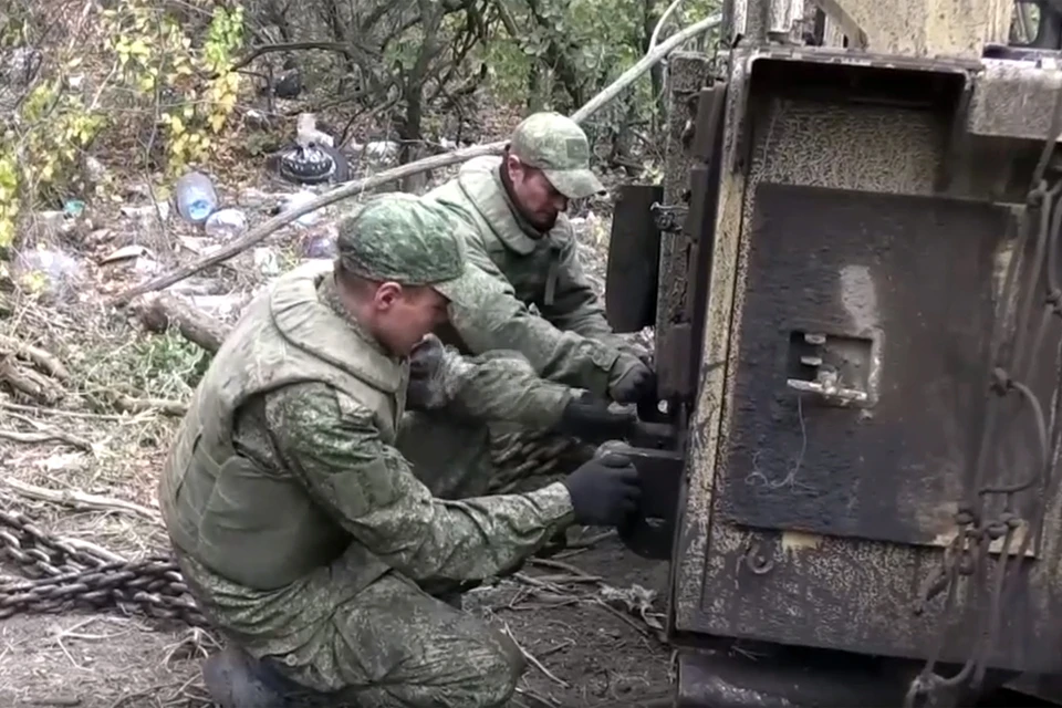 Бронеавтомобиль был отбуксирован в тыл на несколько десятков километров